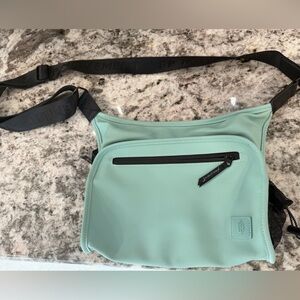 FP Movement All Weather Mini Messenger Bag Sea foam